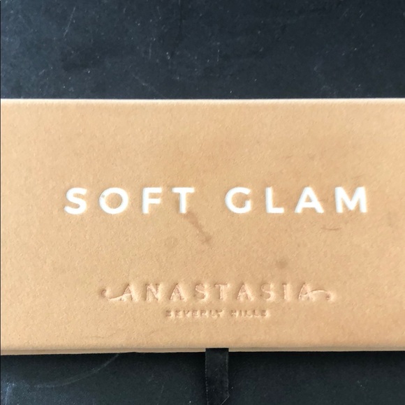 Anastasia Beverly Hills Other - Eye shadow palette